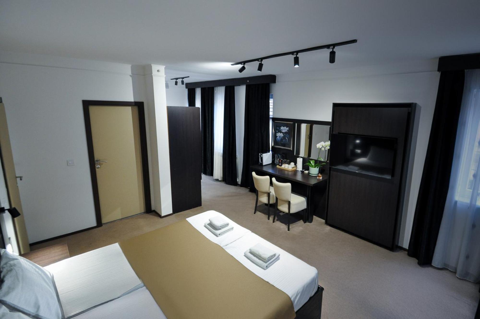 Citadela Suites - Free Parking Σαράγεβο Εξωτερικό φωτογραφία